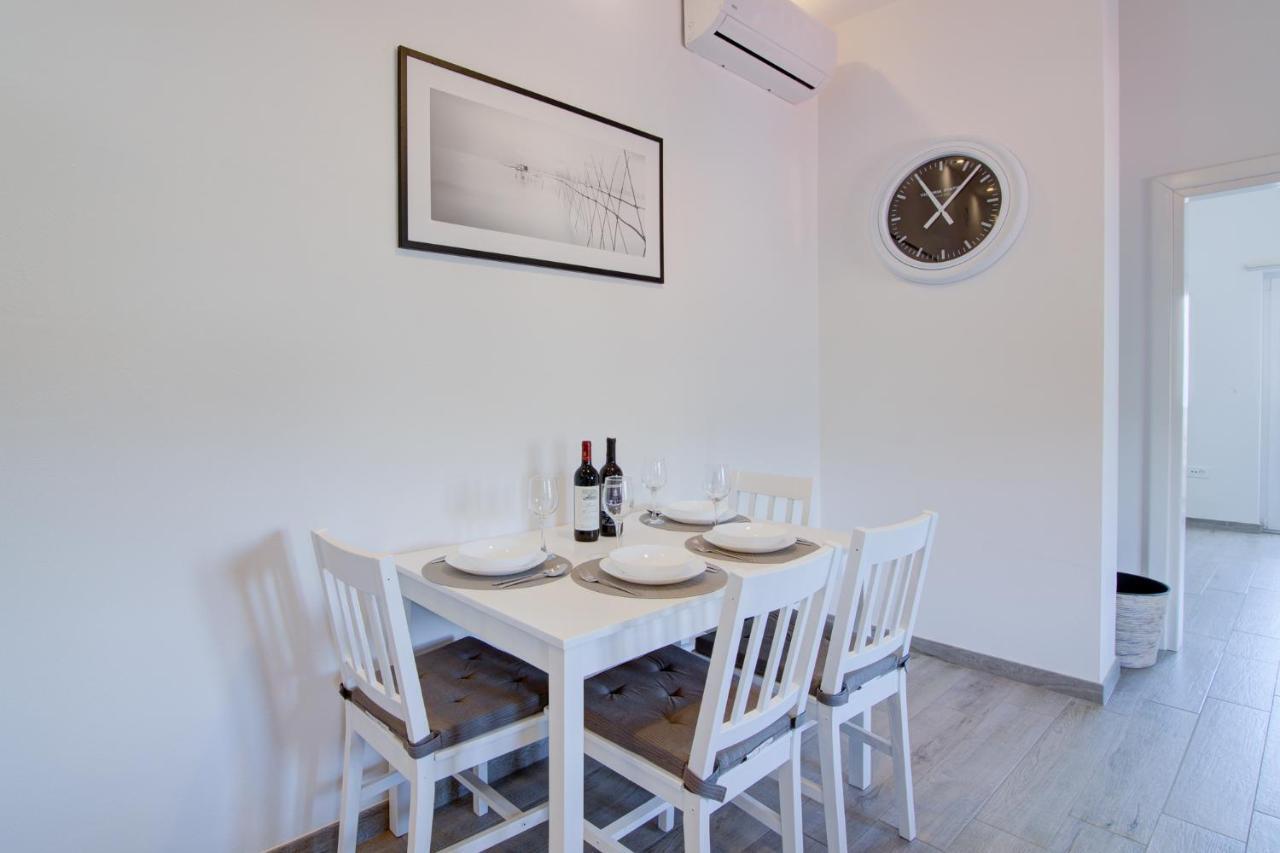Visumapartments Senj  Esterno foto