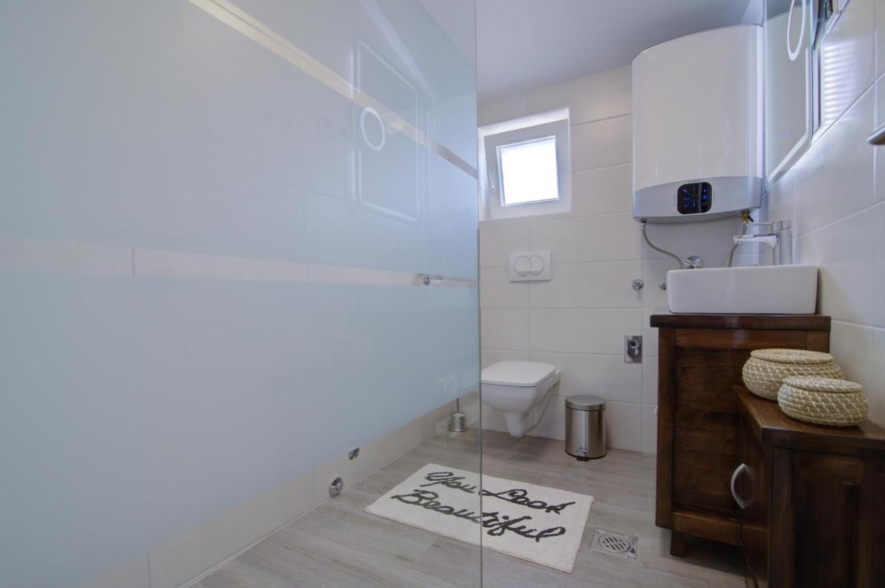 Visumapartments Senj  Esterno foto