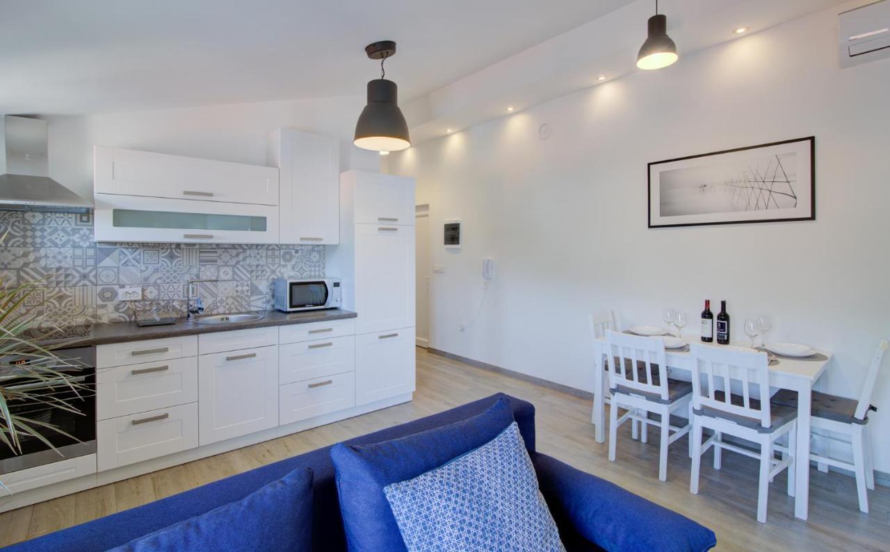 Visumapartments Senj  Esterno foto